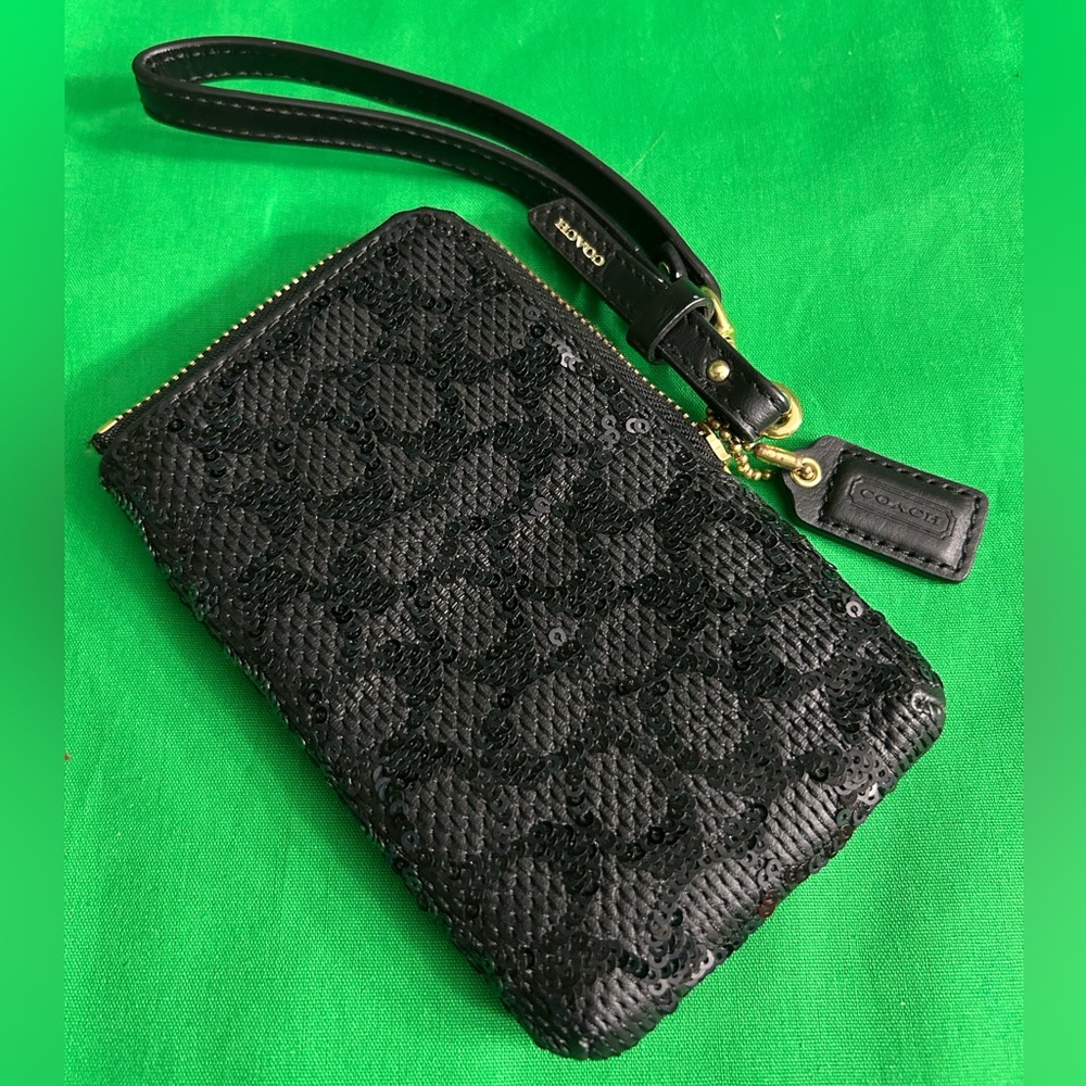 NWOT Coach Black Sequin Small Cell Phone Wristlet with Gold Tone Hardware